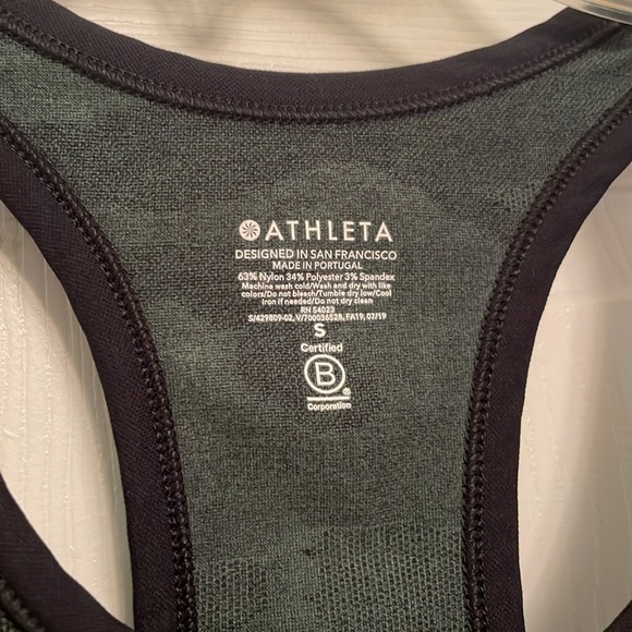 ATHLETA Athletic Racerback Tank Top Small Camouflage Pattern Like New - Picture 3 of 12